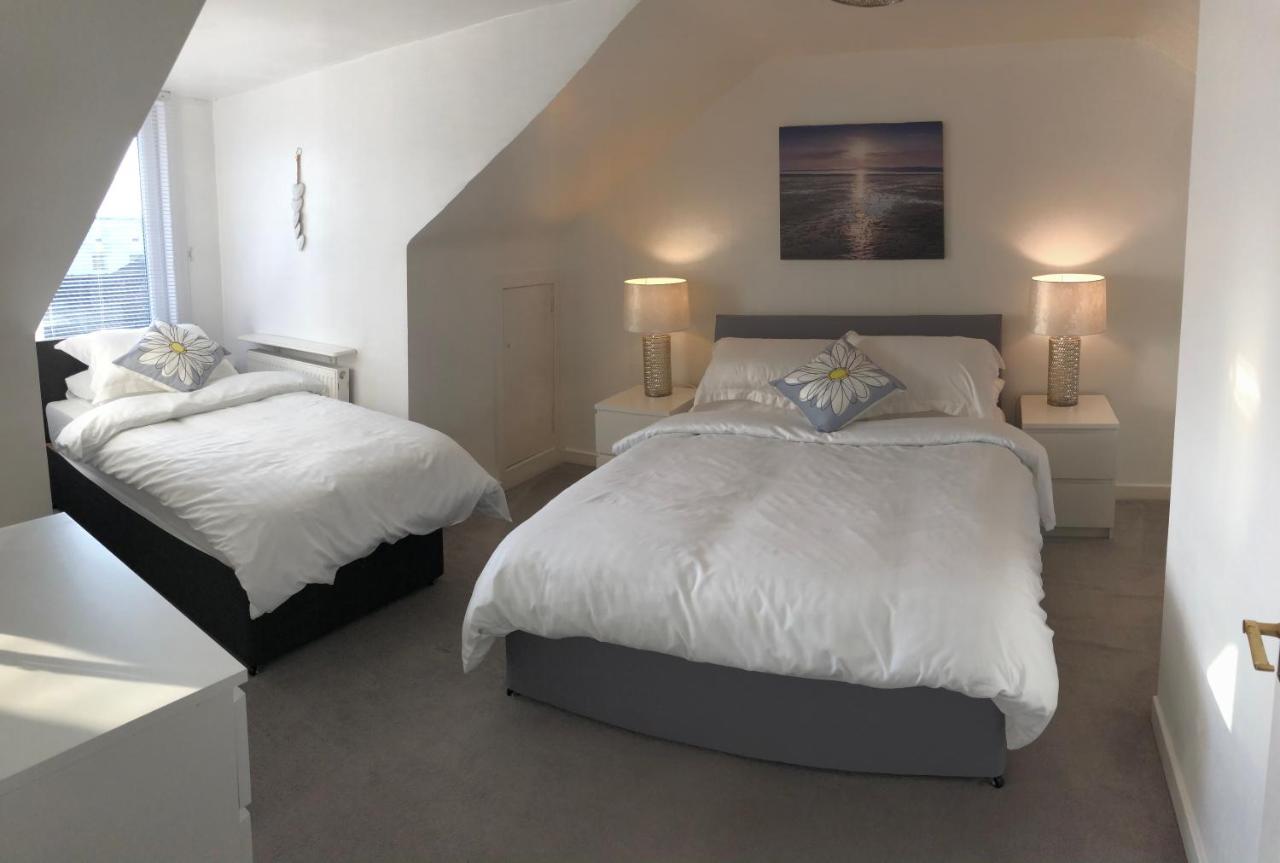 Arran Ferry Apartment Ardrossan Extérieur photo